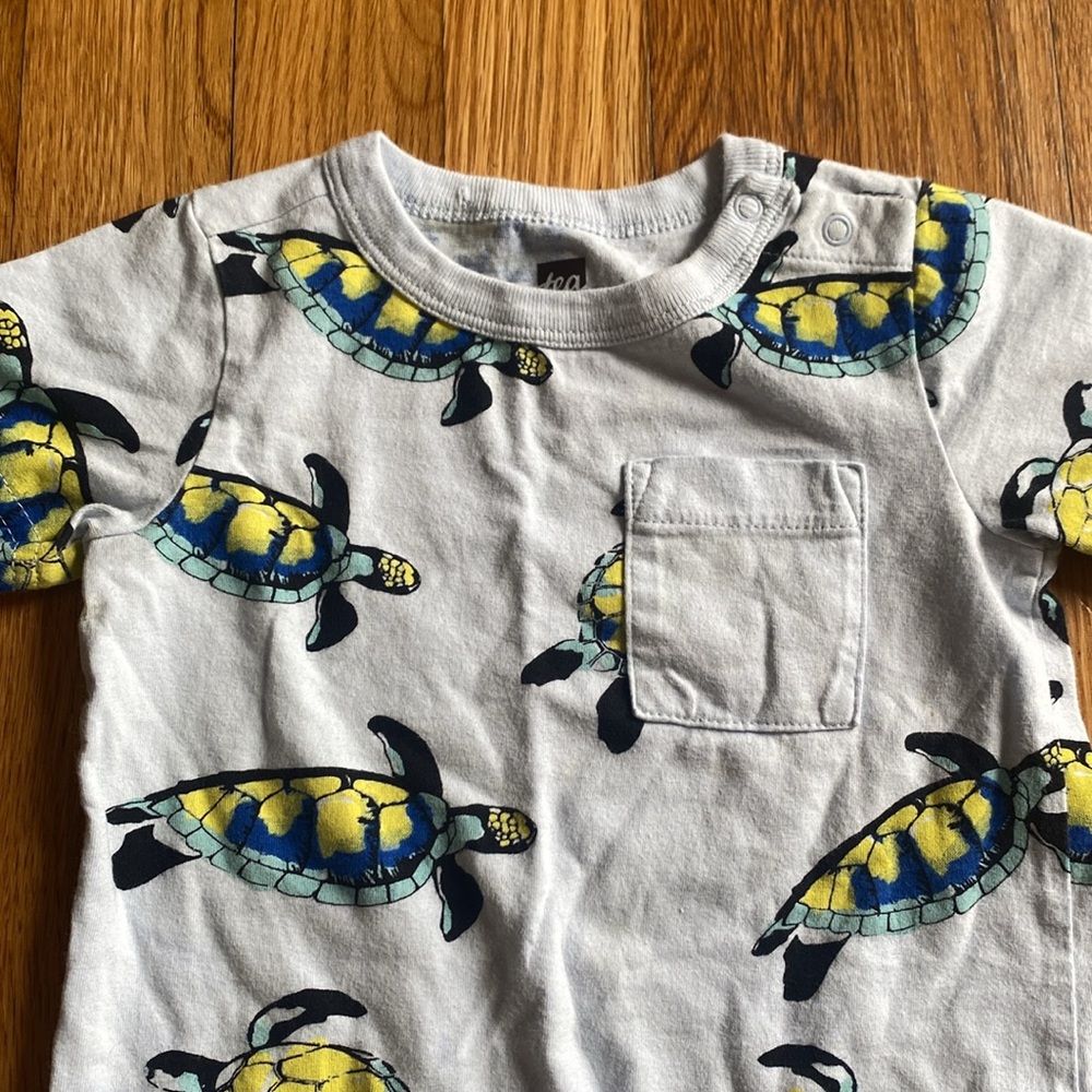Tea Collection Turtle Romper - Picture 2 of 5